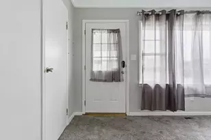 610 Portage Path, Springfield, OH 45506 - Photo 9