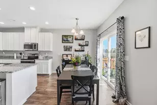 1215 Driftwood Dr, Fairborn, OH 45324 - Photo 17