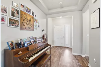 1215 Driftwood Drive, Fairborn, OH 45324 - Photo 9