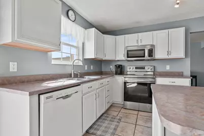 413 Deerwood Drive, Piqua, OH 45356 - Photo 27