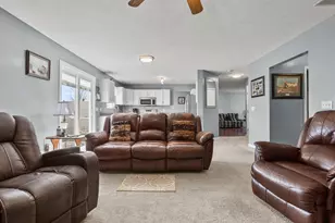 413 Deerwood Dr, Piqua, OH 45356 - Photo 23