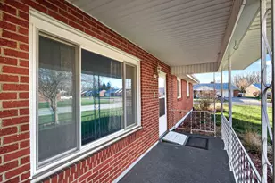 634 Martin Dr, Xenia, OH 45385 - Photo 5