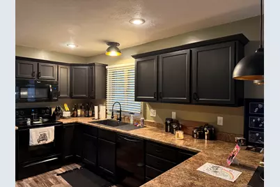 1565 Ridgeview Court, Piqua, OH 45356 - Photo 11