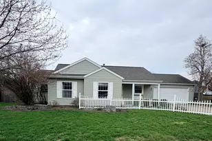 67 W Dakota St, Troy, OH 45373 - Photo 3