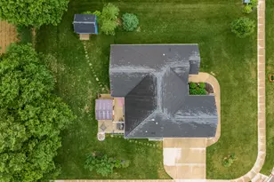 725 Loxley Ln, Troy, OH 45373 - Photo 11