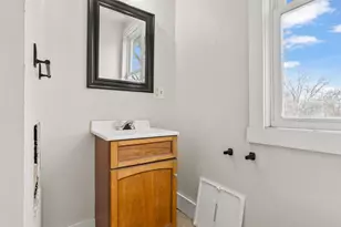 20 S Monroe St, Troy, OH 45373 - Photo 27