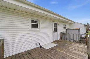 1166 W Sparrow Rd, Springfield, OH 45502 - Photo 35