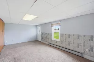 1166 W Sparrow Rd, Springfield, OH 45502 - Photo 25