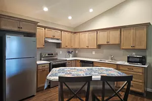 120 Piper's Pine Dr, Pleasant Hill, OH 45359 - Photo 5