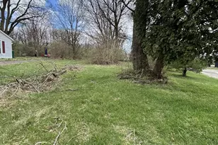 525 W Clark St, Springfield, OH 45506 - Photo 1