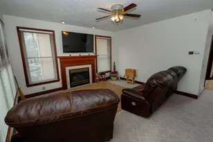 2442 Greystone Ln, Springfield, OH 45503 - Photo 17