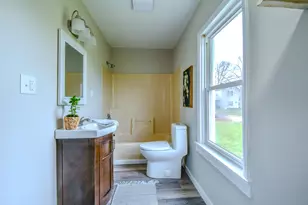 544 Michigan St, Sidney, OH 45365 - Photo 9