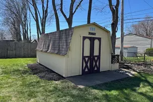 1020 Crestview Dr, Troy, OH 45373 - Photo 19