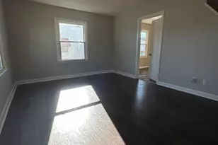 1633 N Sweetbriar Ln, Springfield, OH 45505 - Photo 3