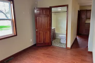 11 S Water St, Wapakoneta, OH 45895 - Photo 13