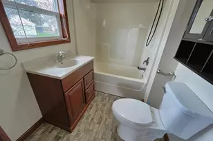 11 S Water St, Wapakoneta, OH 45895 - Photo 23