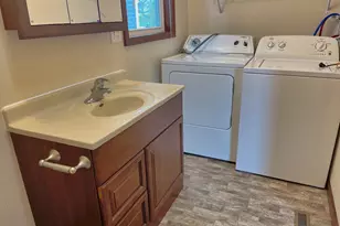 11 S Water St, Wapakoneta, OH 45895 - Photo 41