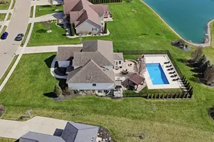 1250 MacIntosh Ct, Tipp City, OH 45371 - Photo 3