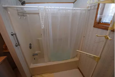 705 W Sandusky Avenue, Bellefontaine, OH 43311 - Photo 9