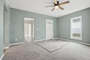 109 W Lynn St, Saint Paris, OH 43072 - Photo 3