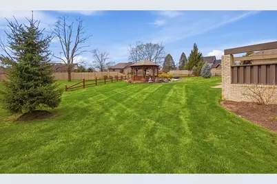 610 Stonecress Drive, Tipp City, OH 45371 - Photo 45