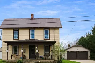 471 Gwynne St, Urbana, OH 43078 - Photo 1