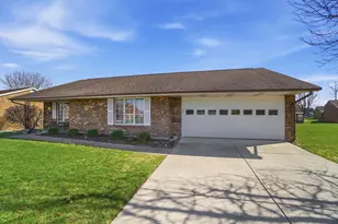 1039 Bradford Dr, Springfield, OH 45503 - Photo 1