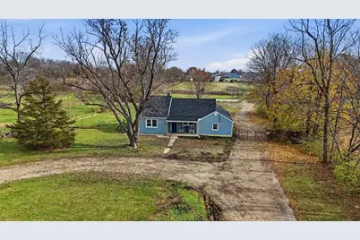 9185 S Mann Road, Tipp City, OH 45371 - Photo 3