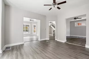 1210 S Limestone St, Springfield, OH 45505 - Photo 11