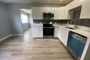 4814 Woodland Hills Blvd, Dayton, OH 45414 - Photo 5