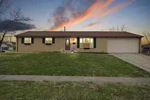 7039 Monte Carlo Dr, Englewood, OH 45322 - Photo 1