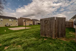 4969 Galileo Ave, Trotwood, OH 45426 - Photo 29