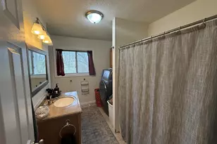 309 Wren Ave, Bellefontaine, OH 43311 - Photo 11