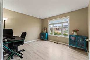 1371 Edinburgh Dr, Troy, OH 45373 - Photo 11