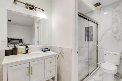 6425 Harbinger Lane, Dayton, OH 45449 - Photo 11