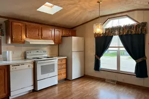 22 Sunset Dr, Springfield, OH 45504 - Photo 3