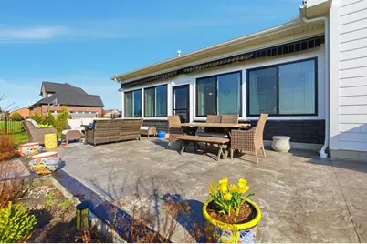 200 E Woodside Drive, Arcanum, OH 45304 - Photo 41