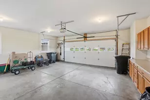 281 W Jackson Rd, Springfield, OH 45502 - Photo 25