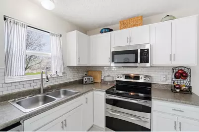 154 Concord Farm Road, Englewood, OH 45322 - Photo 21