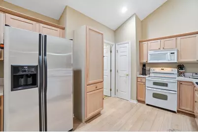 4662 Cobblestone Drive, Tipp City, OH 45371 - Photo 15