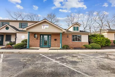 860 E Franklin Street #Unit D, Centerville, OH 45459 - Photo 1