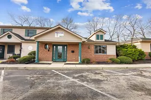 860 E Franklin St, Centerville, OH 45459 - Photo 1