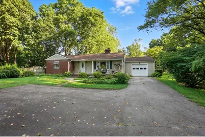 2064 Fairfield Pike, Springfield, OH 45502 - Photo 3