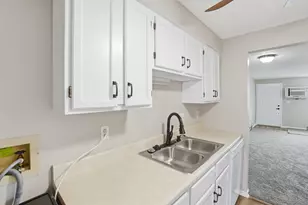 1052 Cheyenne Ave, Springfield, OH 45503 - Photo 11