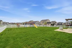 1204 Senna St, Tipp City, OH 45371 - Photo 57