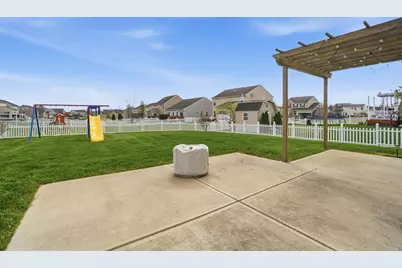 1204 Senna Street, Tipp City, OH 45371 - Photo 55