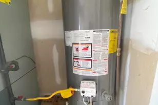 408 Deerwood Dr, Piqua, OH 45356 - Photo 17