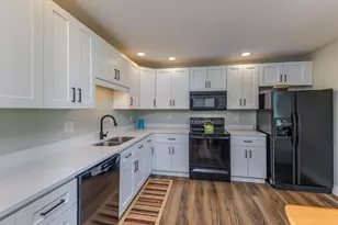 767 Birchwood Dr, Greenville, OH 45331 - Photo 13