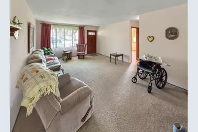 635 Southbrook Drive, Greenville, OH 45331 - Photo 3