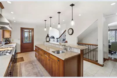 713 Stone Hollow Place, Bellefontaine, OH 43311 - Photo 19